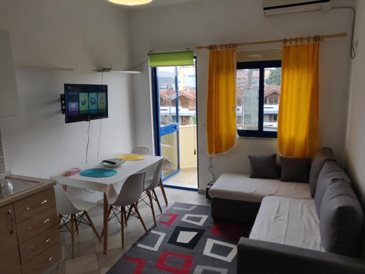 גולם Lovely Apartment מראה חיצוני תמונה