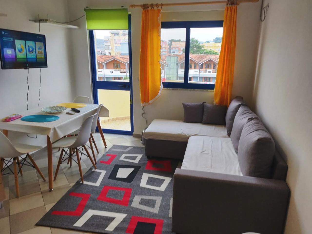 גולם Lovely Apartment מראה חיצוני תמונה