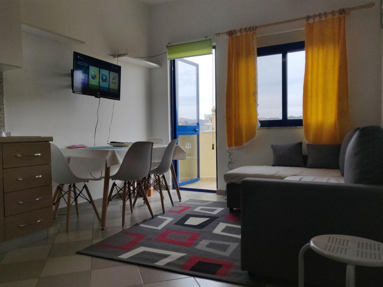 גולם Lovely Apartment מראה חיצוני תמונה